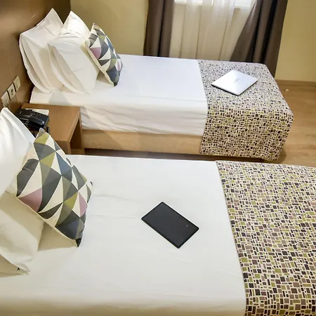 Hotel Orestias Kastorias 2*
