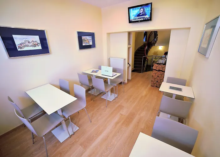 Orestias Kastorias Hotel 2*