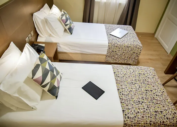 Hotel Orestias Kastorias 2*