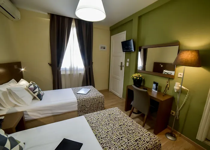 Hotel Orestias Kastorias 2*