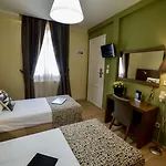 Hotel Orestias Kastorias 2*