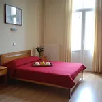 Hotel Orestias Kastorias 2*