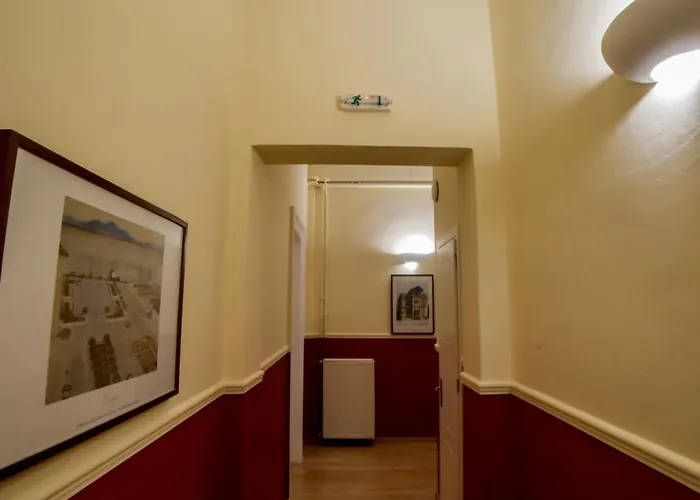 Orestias Kastorias Hotel 2*